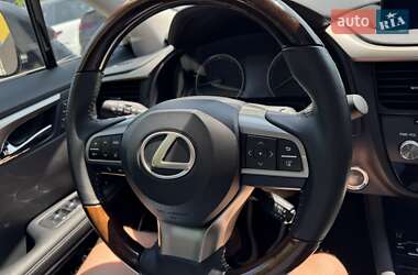 Внедорожник / Кроссовер Lexus RX 2015 в 