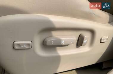 Внедорожник / Кроссовер Lexus RX 2010 в 