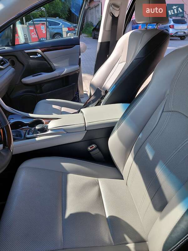 Позашляховик / Кросовер Lexus RX 2016 в Хмельницькому