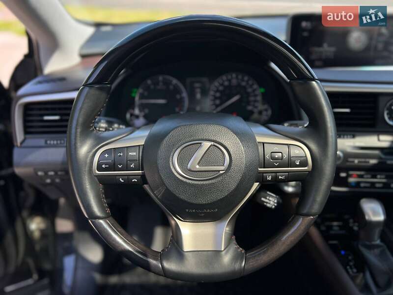 Позашляховик / Кросовер Lexus RX 2016 в Львові