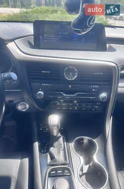 Внедорожник / Кроссовер Lexus RX 2017 в 