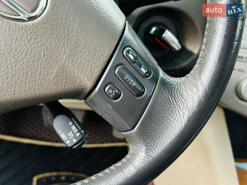 Внедорожник / Кроссовер Lexus RX 2004 в Харькове