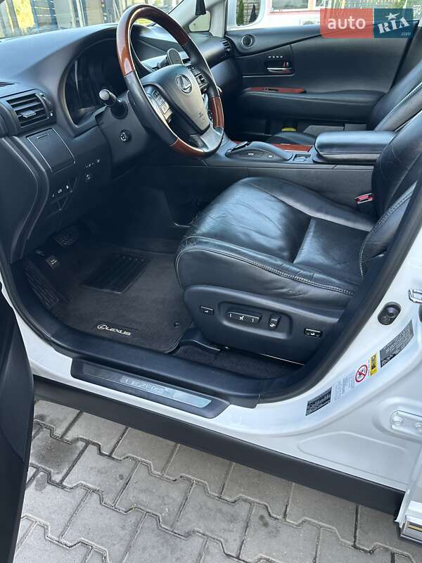 Внедорожник / Кроссовер Lexus RX 2010 в Измаиле