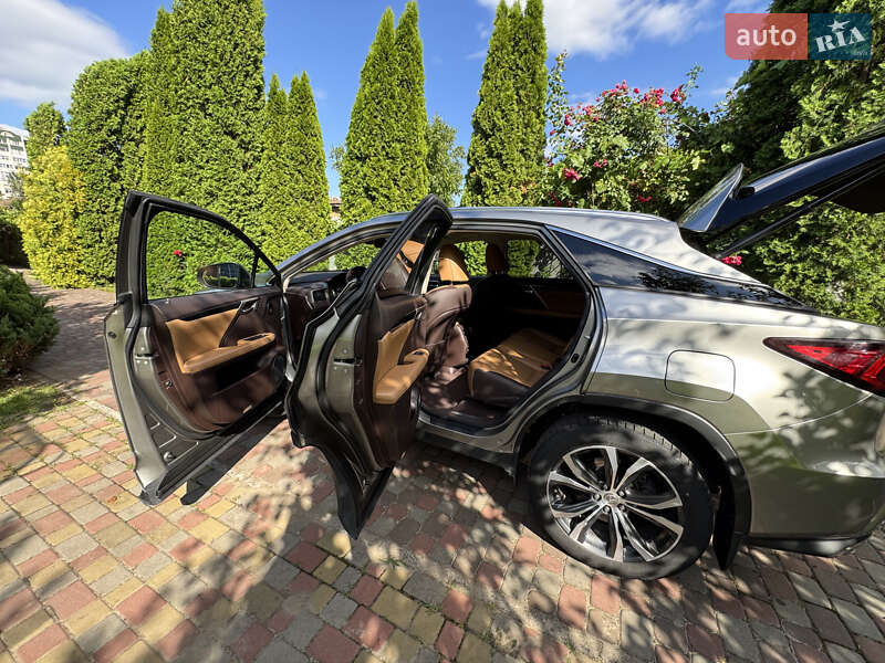 Внедорожник / Кроссовер Lexus RX 2017 в Черкассах