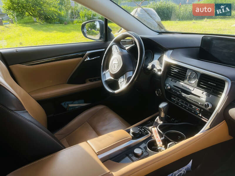 Внедорожник / Кроссовер Lexus RX 2017 в Киеве