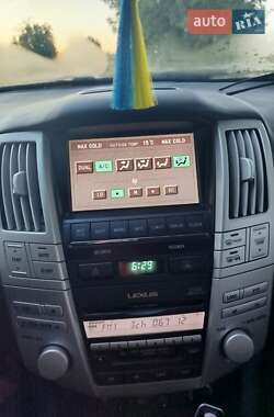 Внедорожник / Кроссовер Lexus RX 2004 в 