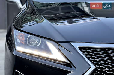 Внедорожник / Кроссовер Lexus RX 2019 в 