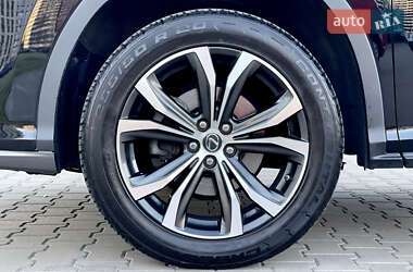 Внедорожник / Кроссовер Lexus RX 2019 в 