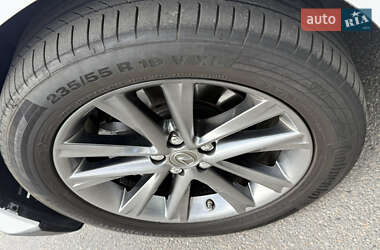 Позашляховик / Кросовер Lexus RX 2011 в 