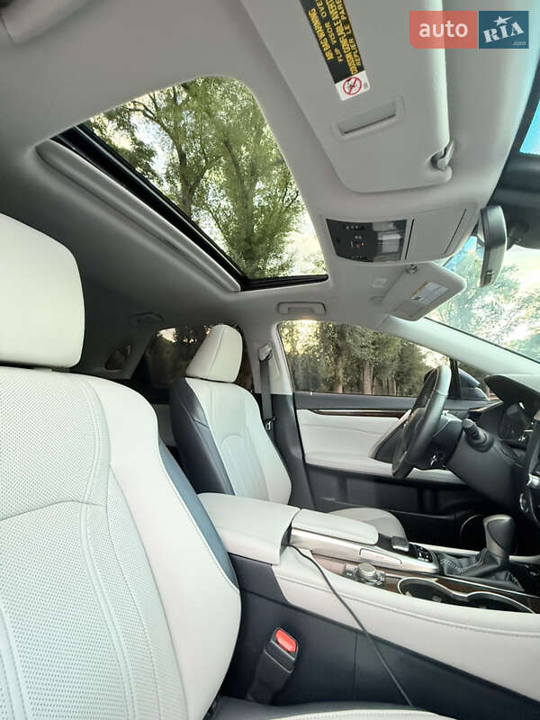 Внедорожник / Кроссовер Lexus RX 2017 в Киеве