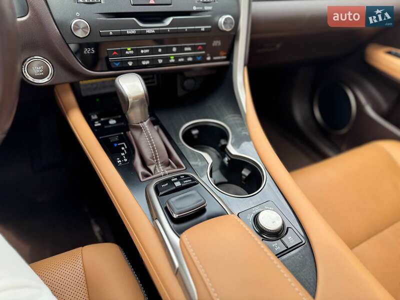 Внедорожник / Кроссовер Lexus RX 2019 в Киеве