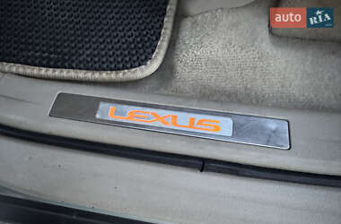 Внедорожник / Кроссовер Lexus RX 2005 в 
