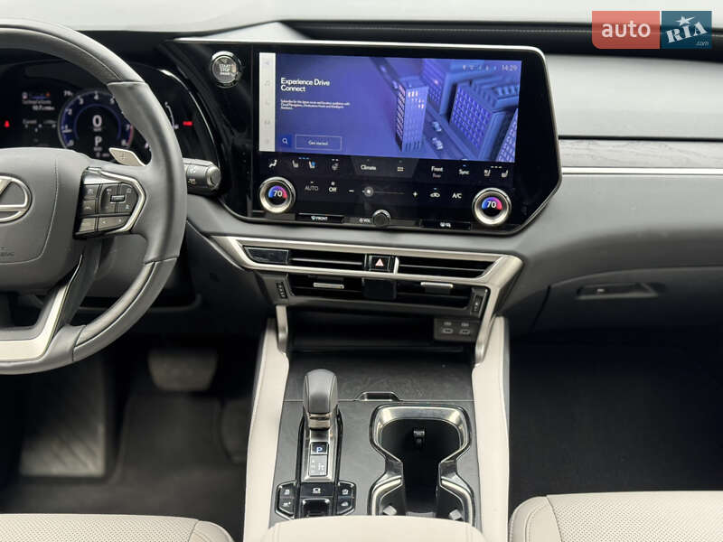 Внедорожник / Кроссовер Lexus RX 2024 в Киеве