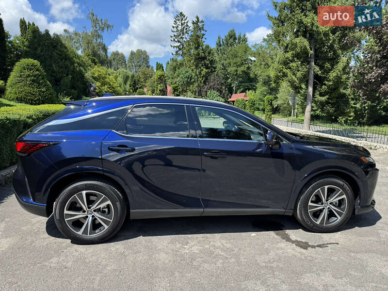 Внедорожник / Кроссовер Lexus RX 2023 в Тернополе
