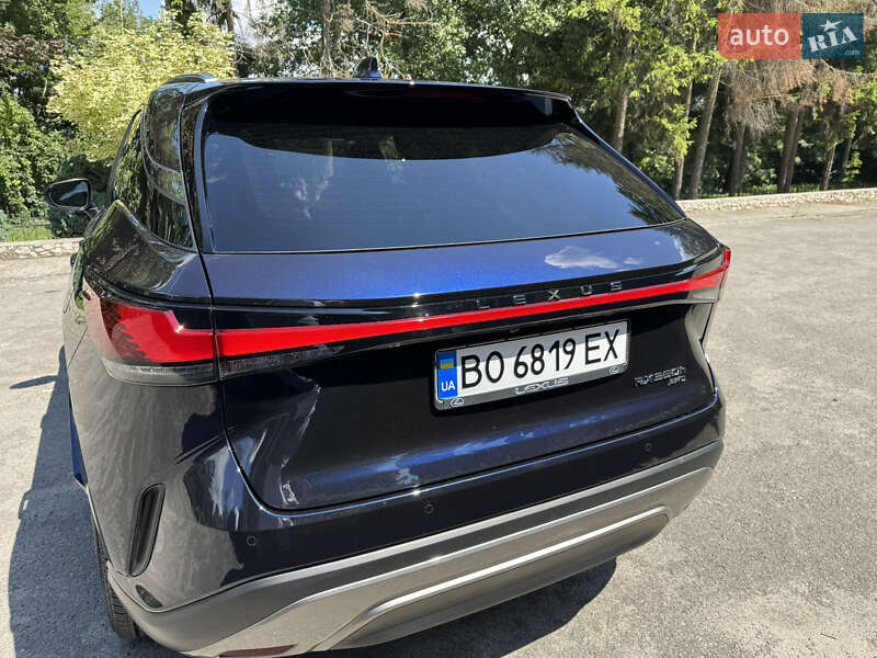 Внедорожник / Кроссовер Lexus RX 2023 в Тернополе