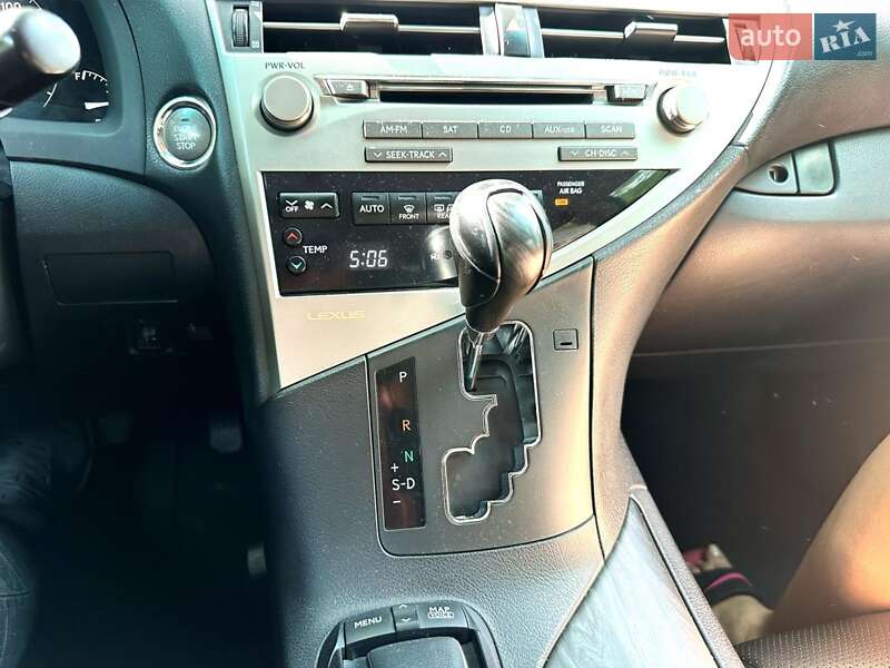 Внедорожник / Кроссовер Lexus RX 2011 в Одессе