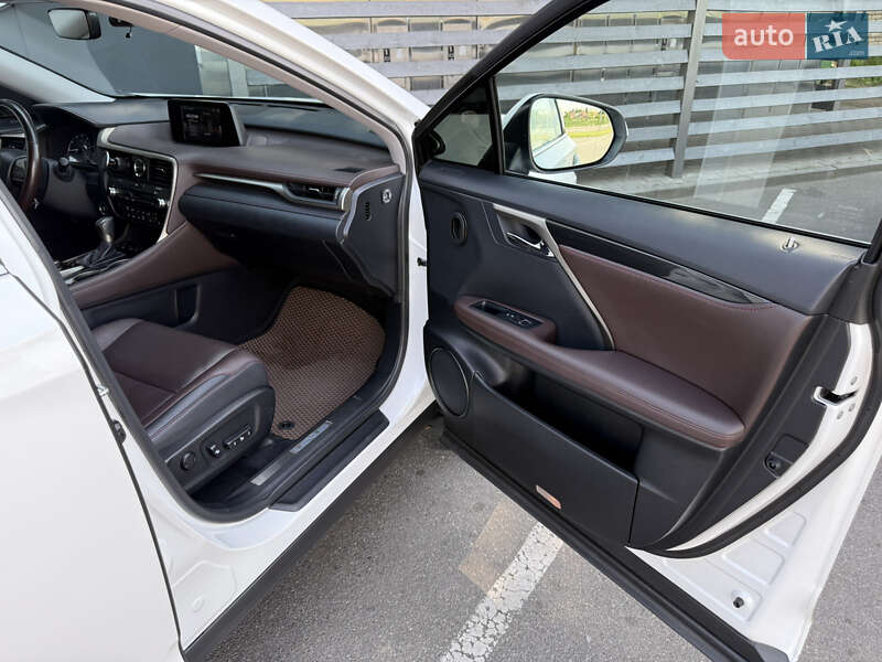 Внедорожник / Кроссовер Lexus RX 2016 в Виннице