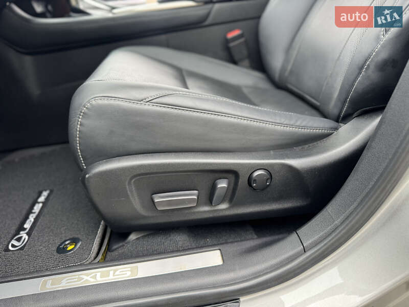 Внедорожник / Кроссовер Lexus RX 2021 в Киеве