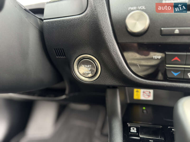 Внедорожник / Кроссовер Lexus RX 2021 в Киеве