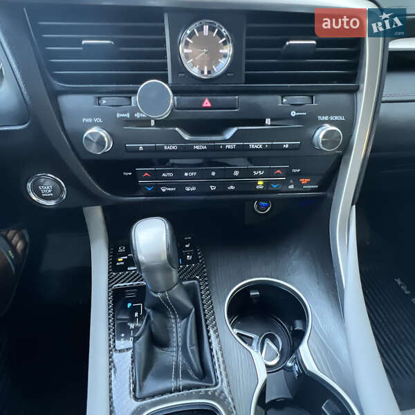 Внедорожник / Кроссовер Lexus RX 2017 в Арцизе