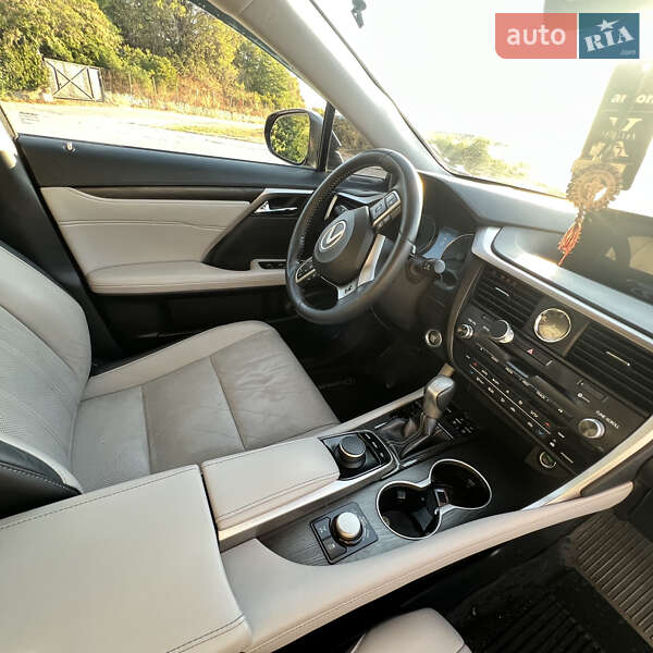 Внедорожник / Кроссовер Lexus RX 2017 в Арцизе