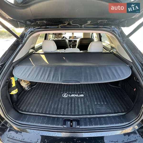 Внедорожник / Кроссовер Lexus RX 2017 в Арцизе