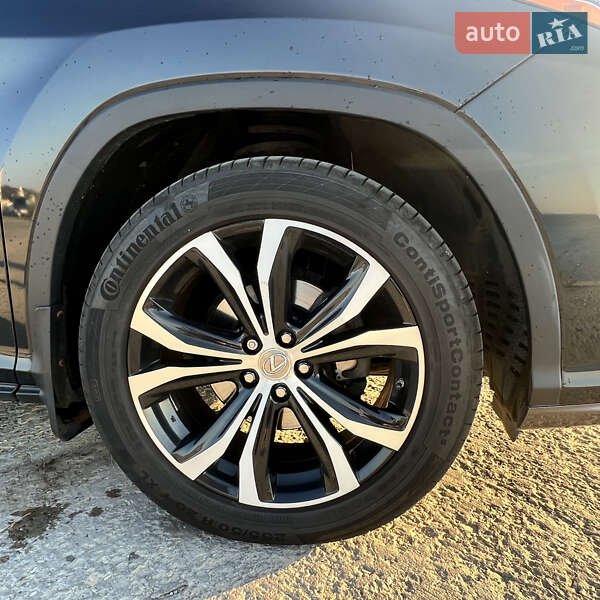 Внедорожник / Кроссовер Lexus RX 2017 в Арцизе