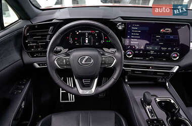 Внедорожник / Кроссовер Lexus RX 2022 в 