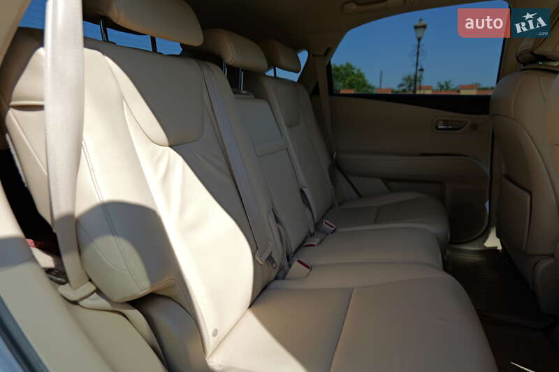 Внедорожник / Кроссовер Lexus RX 2009 в Измаиле