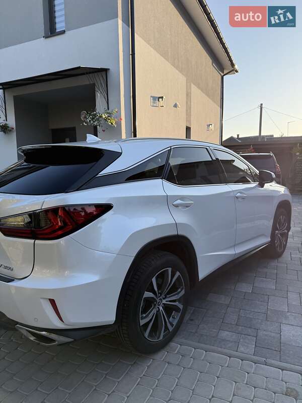 Внедорожник / Кроссовер Lexus RX 2019 в Львове