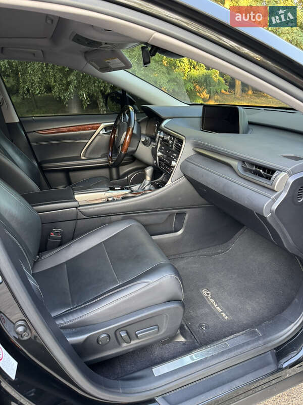 Внедорожник / Кроссовер Lexus RX 2018 в Днепре