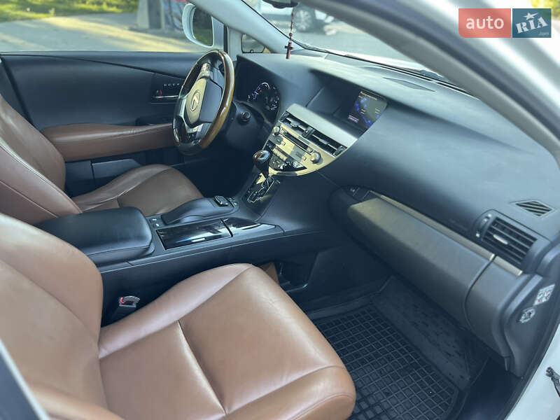 Внедорожник / Кроссовер Lexus RX 2013 в Тернополе