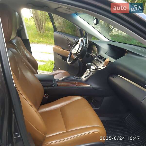 Внедорожник / Кроссовер Lexus RX 2014 в Долине