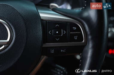 Позашляховик / Кросовер Lexus RX 2021 в 