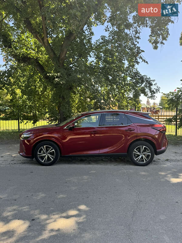 Позашляховик / Кросовер Lexus RX 2023 в Києві