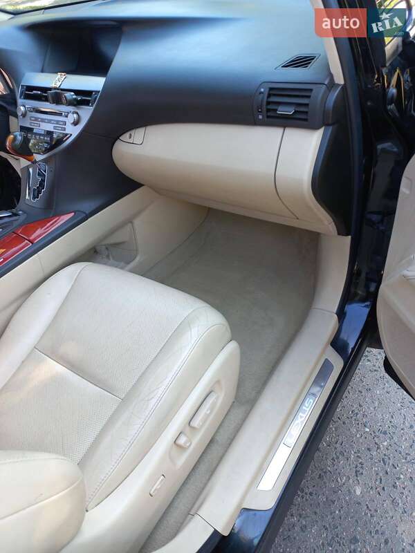 Внедорожник / Кроссовер Lexus RX 2011 в Николаеве