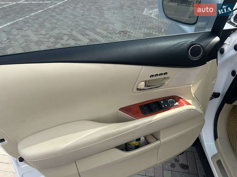 Позашляховик / Кросовер Lexus RX 2011 в Харкові