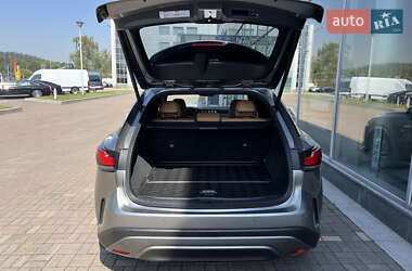 Внедорожник / Кроссовер Lexus RX 2023 в 