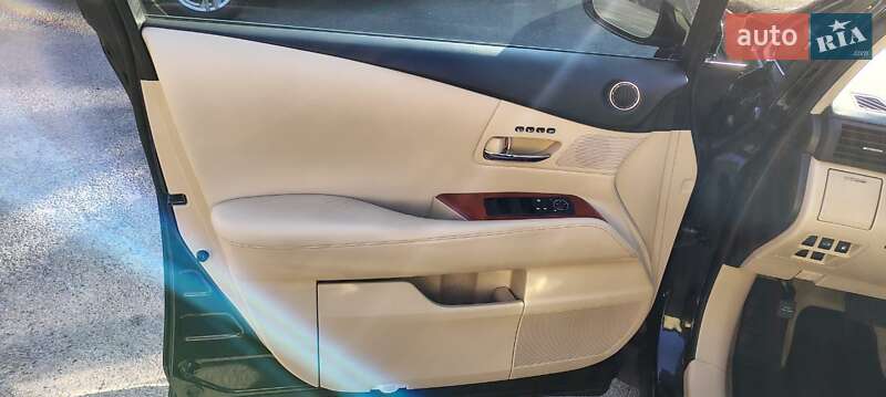 Позашляховик / Кросовер Lexus RX 2010 в Дніпрі
