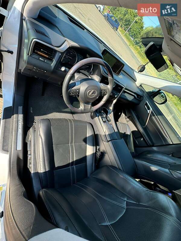 Позашляховик / Кросовер Lexus RX 2017 в Києві