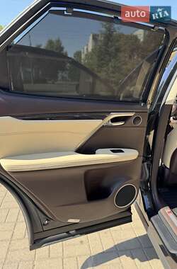 Позашляховик / Кросовер Lexus RX 2019 в 