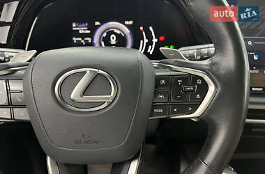 Внедорожник / Кроссовер Lexus RX 2023 в 