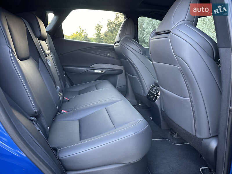 Внедорожник / Кроссовер Lexus RX 2023 в Днепре