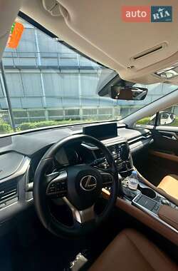Внедорожник / Кроссовер Lexus RX 2021 в 