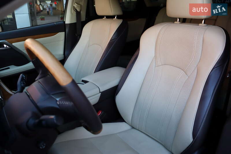 Внедорожник / Кроссовер Lexus RX 2018 в Львове