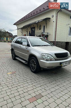 Внедорожник / Кроссовер Lexus RX 2001 в 