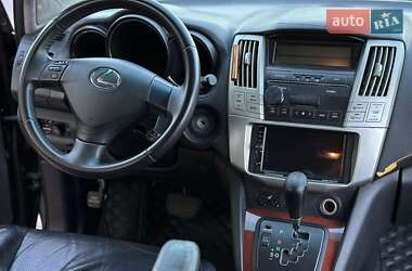 Внедорожник / Кроссовер Lexus RX 2003 в 
