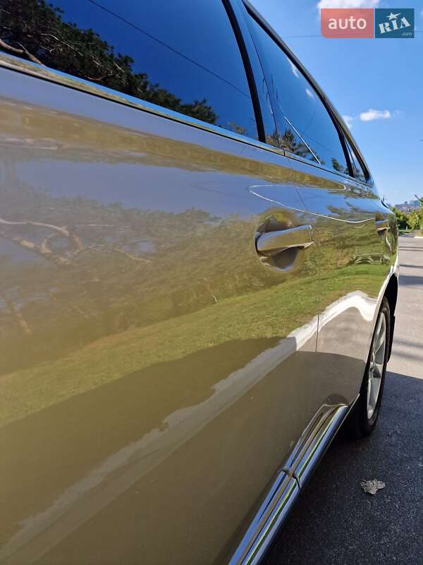 Внедорожник / Кроссовер Lexus RX 2010 в Киеве