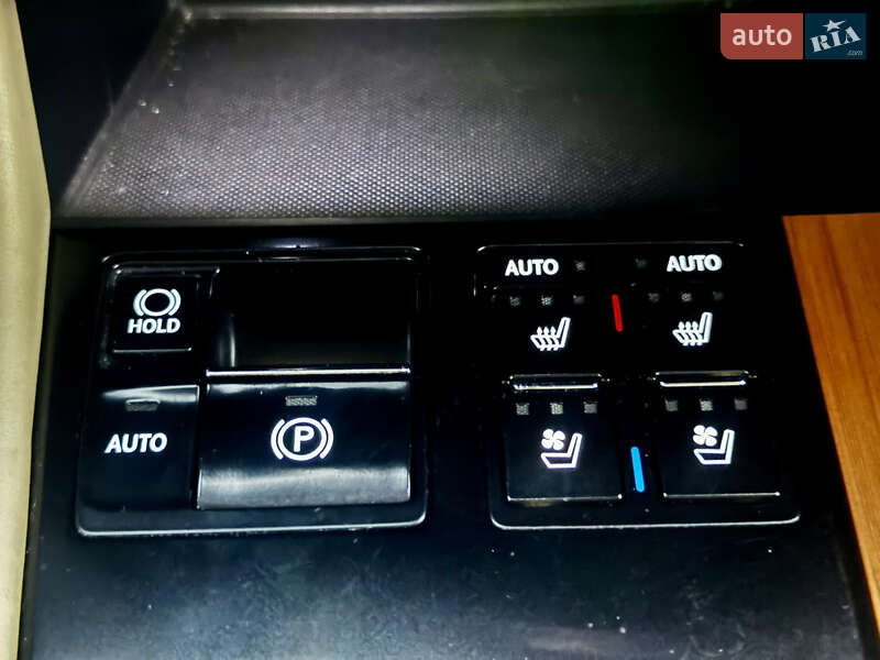 Внедорожник / Кроссовер Lexus RX 2018 в Киеве