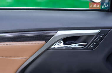 Внедорожник / Кроссовер Lexus RX 2020 в 